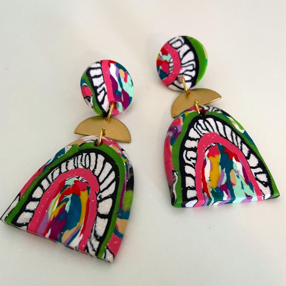 Fashionable Multi color earrings